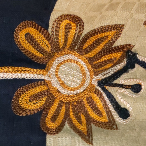 ALLURE* vintage Brocade embroidered lined long sleeve wood button jacket - Picture 4 of 13